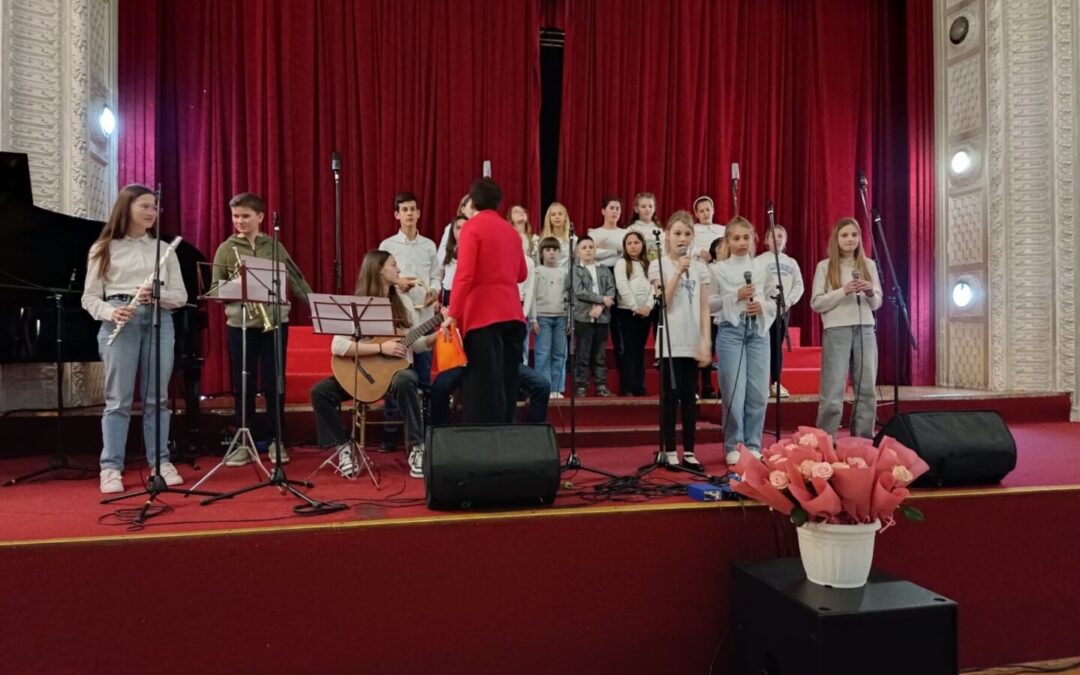 Školski zbor i bend sudjelovali na Smotri dječjeg glazbenog stvaralaštva Istarske županije